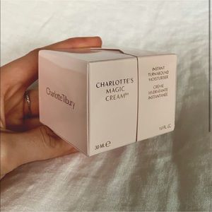 Charlotte Tilbury Magic Cream